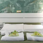 Perfect! Vatican Location Konukevi 4*